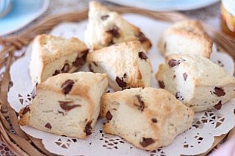 Chocolate chunk scone